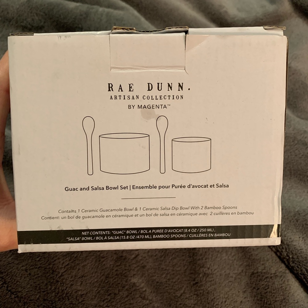 Never used Rae Dunn Salsa and Guac Dishes